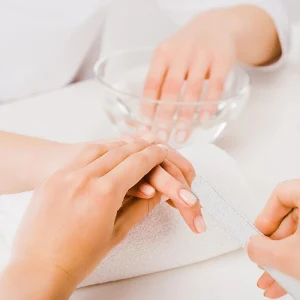 Manicura clásica y spa